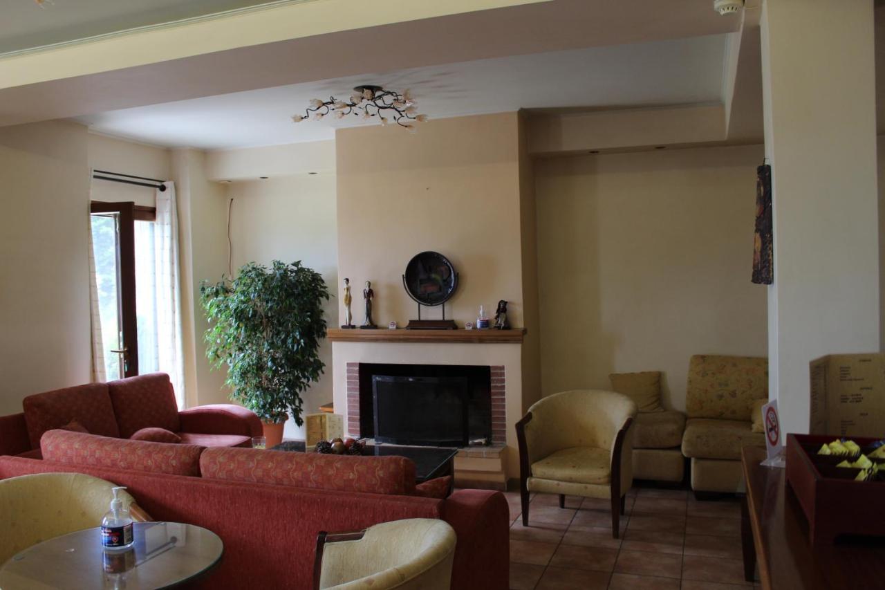 Elatou Hotel Ano Chora Buitenkant foto