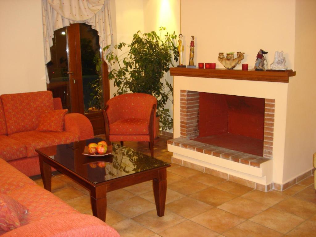 Elatou Hotel Ano Chora Buitenkant foto